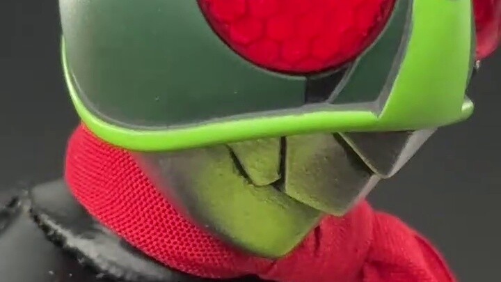 Cảm giác tràn ngập hương vị gangster cũ! Nhân vật hành động phiên bản truyện tranh Kamen Rider số 1 