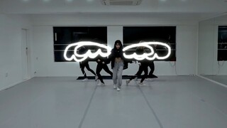 【คิมชองฮา】ผู้เชี่ยวชาญเอฟเฟกต์มาร์เวลหนีงานมาเปลี่ยนอาชีพเป็นเคป็อป? Gotta Go ผ่านไป 12 ชั่วโมงแล้ว 