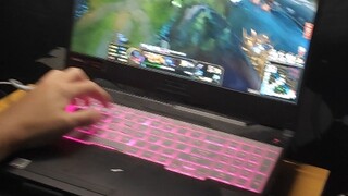 凌晨两点的男寝能够多么内卷