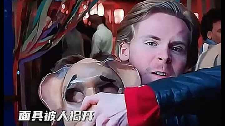 ผู้กำกับคนนี้ไร้ยางอายจริงๆ...ฮ่าๆๆ