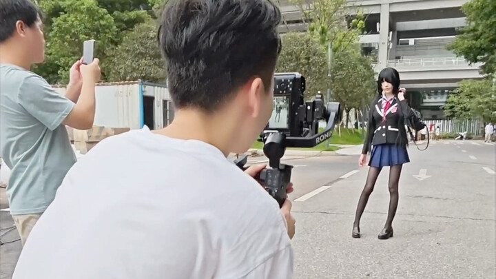 If only the photography at comic conventions told the truth.