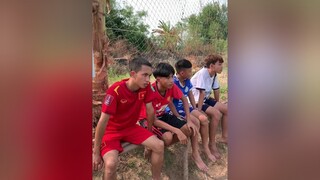 Chứ làm gì ta giờ kkk bongda Soccer football thethao cliphai haihuoc thuanrom fyp foryou xuhuong