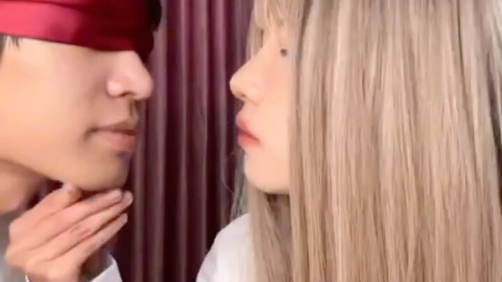 [Fourth Love] [Fourth Love Couple Vlog] Candy Challenge Time!