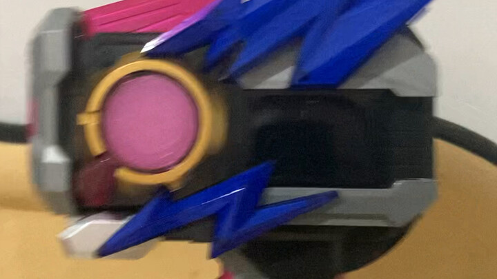 99的霆耀锤子和299的区别只有手柄的颜色了