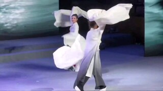 ถ้าคุณถามว่าอะไรคือคู่หูที่แข็งแกร่งสองคน... แขนเสื้อน้ำจะให้คำตอบกับคุณเอง▶️