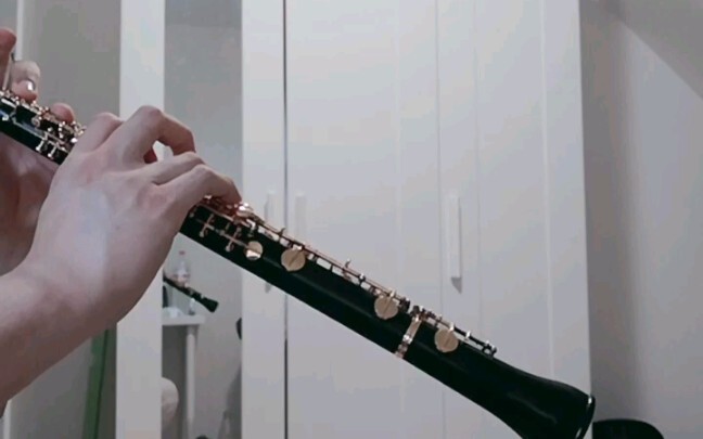 Violet Evergarden edisi sampul oboe