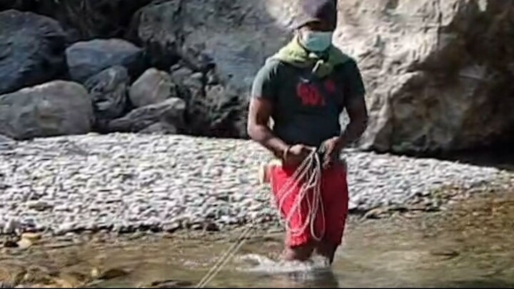 cast net fishing in Nepal | himalayan trout fishing | asala fishing |