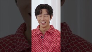 Tae exposing Park Seojoon #방탄소년단 #bts #v #parkseojoon