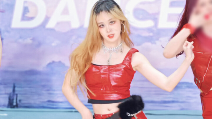 【BangBang cover dance】Cái sự đối lập này sướng quá!! Nữ thần học giỏi ĐH Hồng Kông hóa cô nàng cá tí