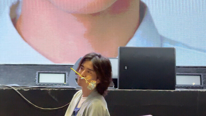 0727 Iijima Hiroki Shenzhen fan meeting Hosou Eimen Kamen Rider EX-AID