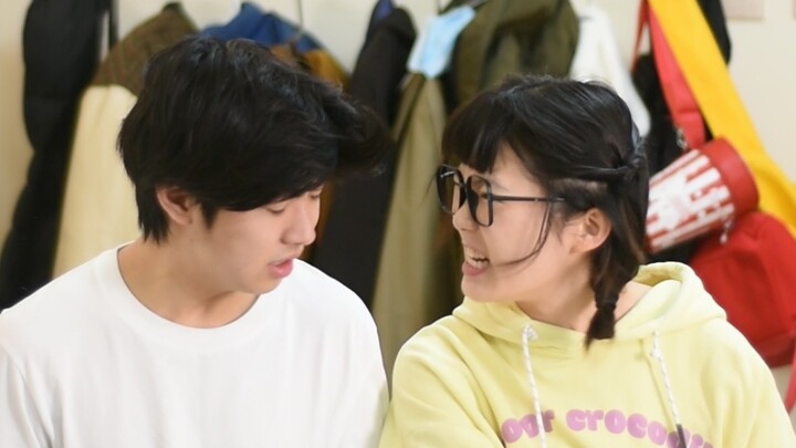 Kita semua berjuang sekuat tenaga untuk bertahan hidup.