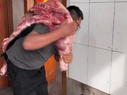 不管怎么说，这一次排骨是吃上了