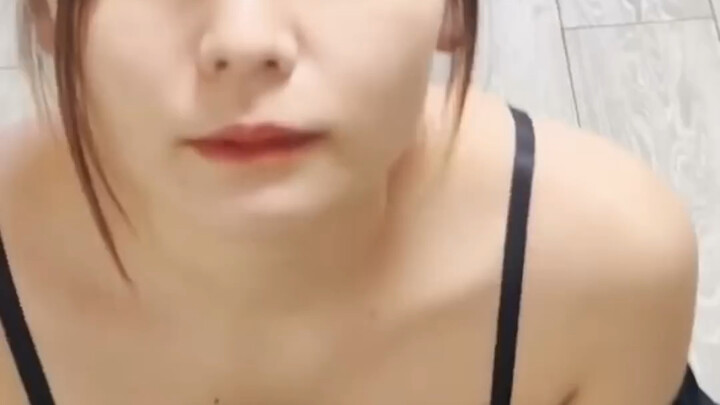 ความแตกต่างระหว่างสุนัขเกาหลีและสุนัขญี่ปุ่น