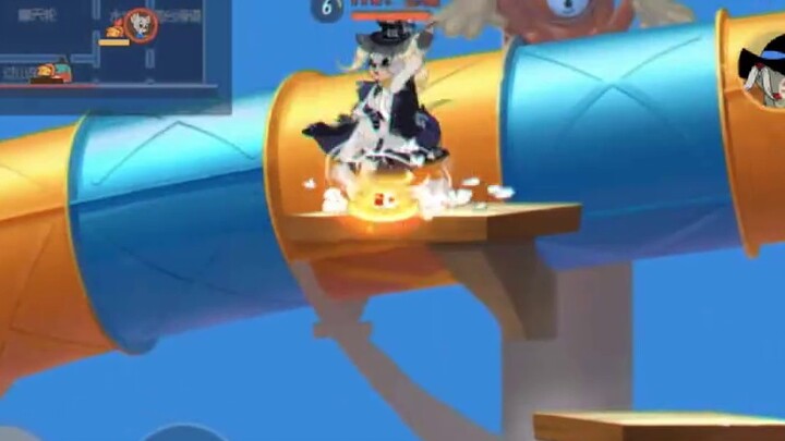 Mainkan interferensi tiga-satu bar, berkompetisi untuk melihat siapa yang paling sering jatuh ke tan