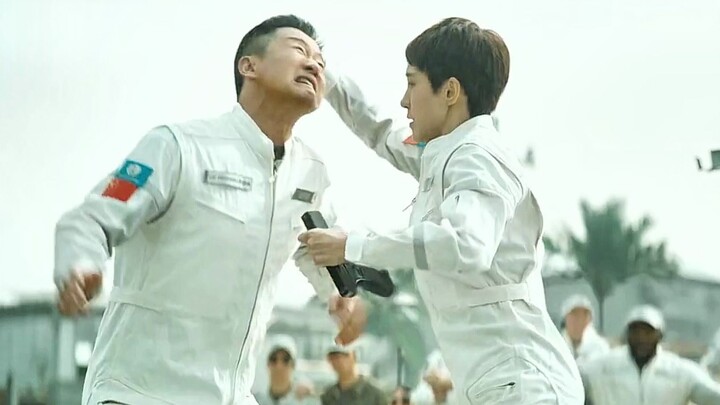 Cú ra đòn 0 khung đặc trưng của thế hệ trước trong “Hành Tinh Lưu Lạc” phiên bản 2.0!!!!