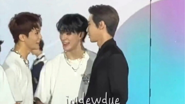 ทำไมไข่ไก่ถึงเหมือนผู้ชายเลวๆ แบบนี้ล่ะ?