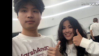 IG WE Xi'an~ Taking a photo with WE players(^^) ~💗LPL
