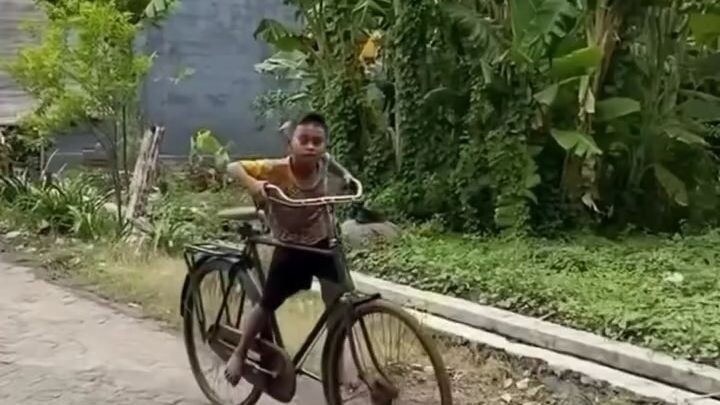 iii takutnyeee . sc https://www.facebook.com/share/r/1Jnr4wa3Td/