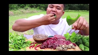 Thánh ăn thái lan: ăn thịt bò sống, gan bò và tôm siêu cay ngon nhức nách