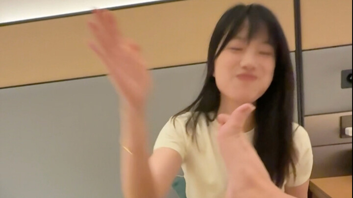 Sudah cukup, jangan ganggu aku lagi, oke?