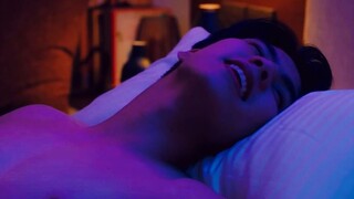 He was kicked out of the house and crawled onto the man's bed.Part1/2 #blseries #bldrama