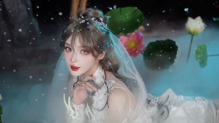 My possessiveness is kicking in—everyone passing by, please check in with me!