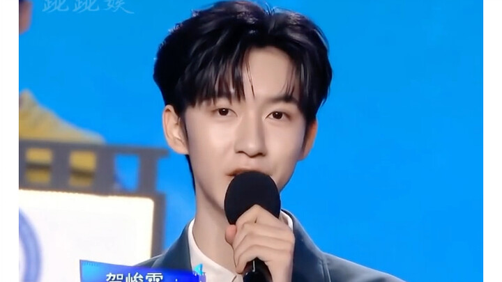 هي جون لين: أصبحت مقدمًا، وكل ما أريده هو كسب أموال إخوتي!