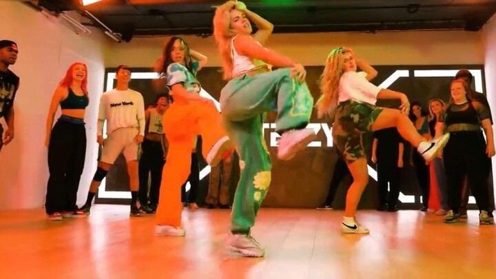 [Power Girls Return] Vũ đạo theo phong cách jazz funk mạnh mẽ của biên đạo múa hàng đầu người Mỹ Joj