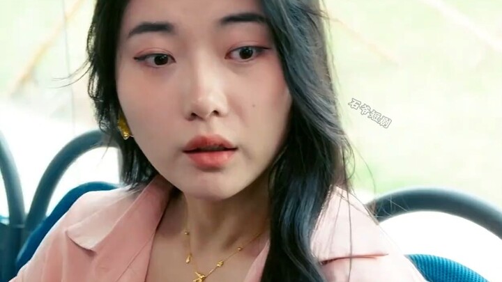 Pemuda ini datang naik bus hanya dengan uang satu yuan, tapi malah langsung bikin seluruh penumpang 