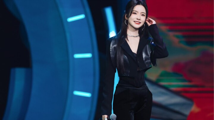 陈卓璇学跳极乐净土手忙脚乱太可爱啦