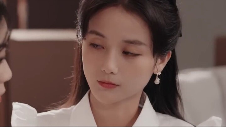 คุณลุงถูกกลั่นแกล้ง มีแค่สาวจนออกมาช่วย ไม่คาดคิดว่าเขาคือมหาเศรษฐี สั่งให้หลาน
