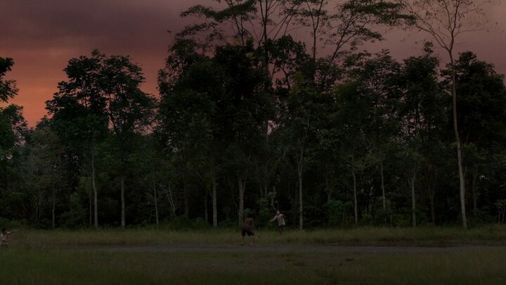 18:00 waktunya magrib