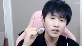 Tôi không thể chơi xong The Forest Book trong một lần và tôi không thể cosplay Nelu và nhảy Vũ điệu 