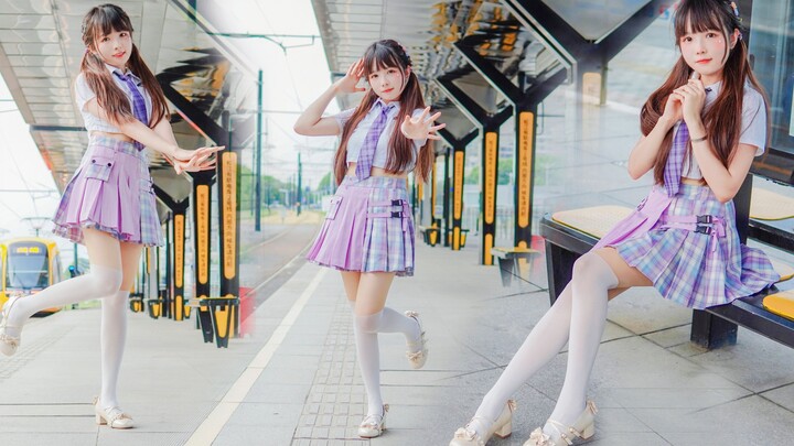 Sau giờ học, em có muốn về nhà cùng anh không? Em(=i)♥ Tuổi dậy thì đỏ mặt