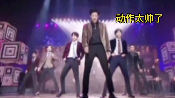 【بارك تشان يونغ】لو أردت أن تبدو رائعًا أمام الناس، فعليك أولًا أن تتحمّل الإهانة خلف الأضواء!