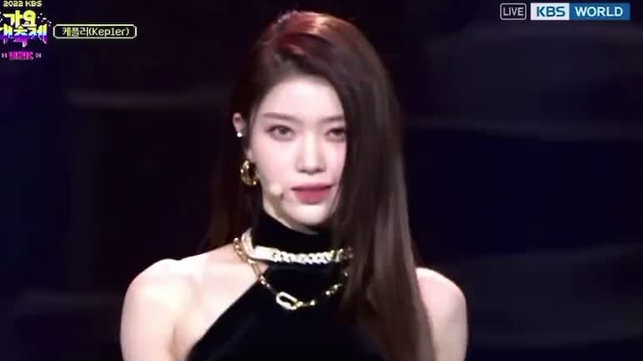 Shen Xiaoting is so cool!!! KBS WADADA cover stage