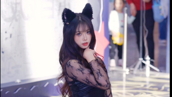 Trùng Sinh: Chị Em Gái Tôi Là Mèo Mèo