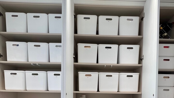 The ultimate survival stockpile king in disaster movies: What essentials does he keep at home?