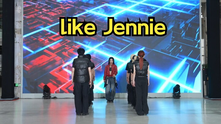Seperti cover dance road show Jennie yang dengan mudah membuat semua orang terpesona [KDC random dan