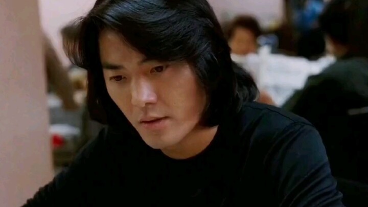 الأخ الأصغر يتحمل المسؤولية عن الأخ الأكبر، ولم يتوقع أن يقضي 8 سنوات في السجن هربًا من ذلك.