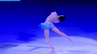 غيّر الأب جنسية ابنته إلى الصينية، وأراد تمثيل الصين في الألعاب الأولمبية الشتوية. وبذلت الشرطة قصار