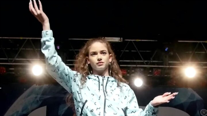 Dytto, celana Thailand ini keren banget!