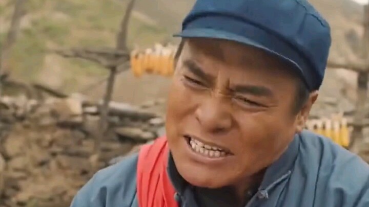 Vợ mới khó khăn lắm mới đến được, vậy mà lại bị một cơn gió mạnh thổi bay mất.