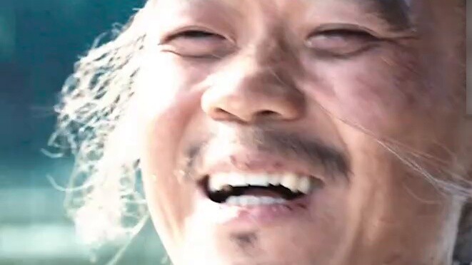 Saat kamu senang, orang-orang di sekitarmu mungkin bukan teman sejatimu. Namun, saat kamu susah, ora