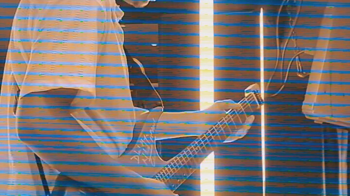 Something missing in this guiter...😇😇