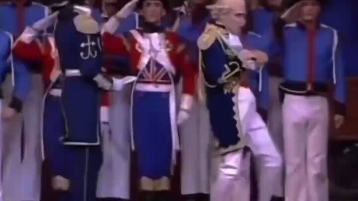 من الذي أدى دور المسرحية النموذجية في ووتشانغ بشكل أفضل؟