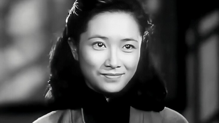 "You can't hide your feelings when you like someone—how heartwarming that love was back then!" - "Mi