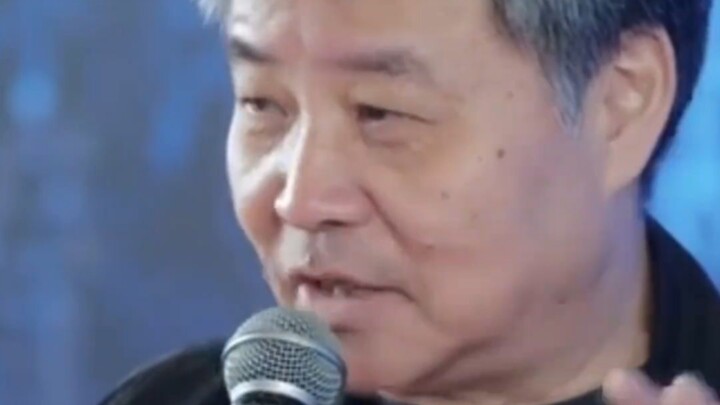 Mengapa Pak Yu Hua begitu pandai berbicara!