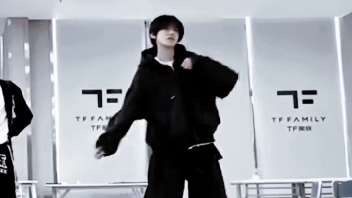[Zuo Qihan] I have nothing to say to those who don’t understand Huanhuan’s dancing.