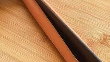 trứng + xúc xích + tăm = ?